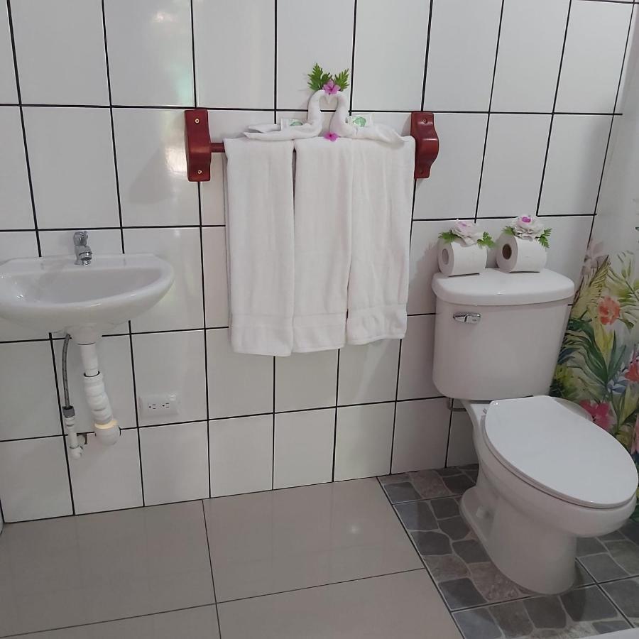 Cabanas Daneysha Tortuguero Ngoại thất bức ảnh